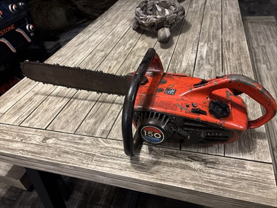 #ad HOMELITE gas vintage chainsaw 150 automatic 18quot; bar classic chain saw $55.00