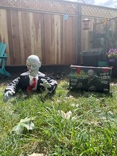 Spirit Halloween 2009 Rare Creepy Crawler Prop
