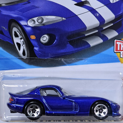 2025 HOT WHEELS MAINLINE CASE H '96 DODGE VIPER GTS THEN AND NOW