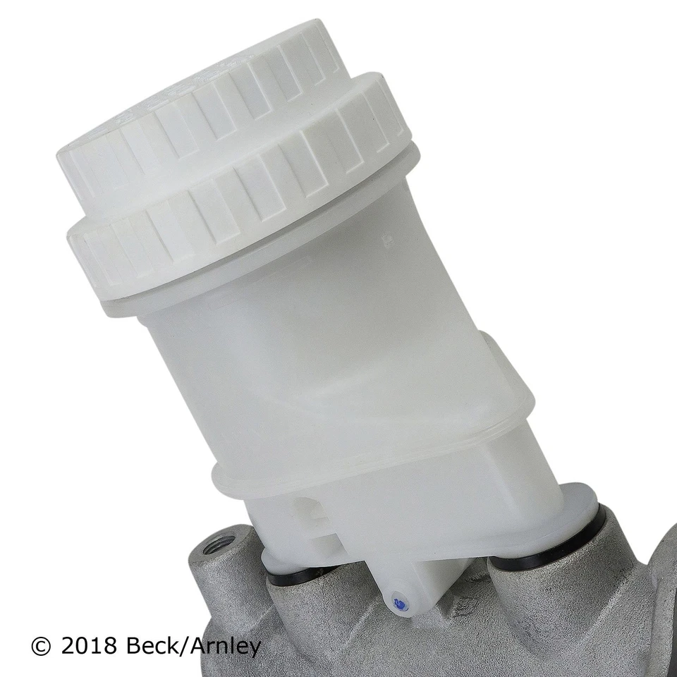 Cilindro maestro de freno Beck Arnley 072-9493 para 99-05 Eclipse Galant Sebring Stratus Foto 4 de 4