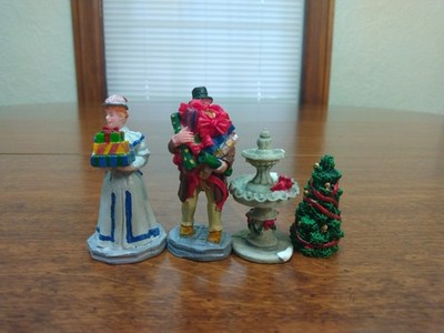 Lemax Victorian Christmas 4 Figures Shopping For The Season Fountain & Tree