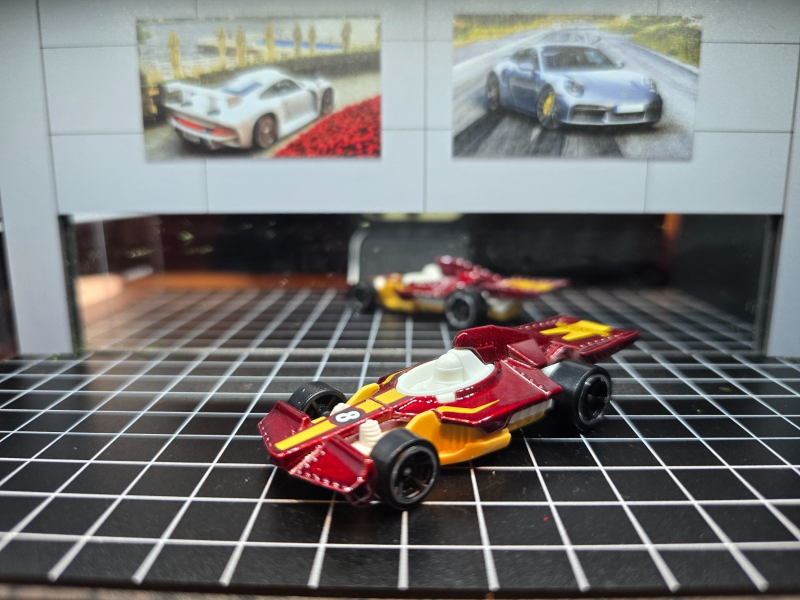 💎 2025 Hot Wheels Formula  Flashback  Red Yellow Racer Diecast Plastic Malaysia