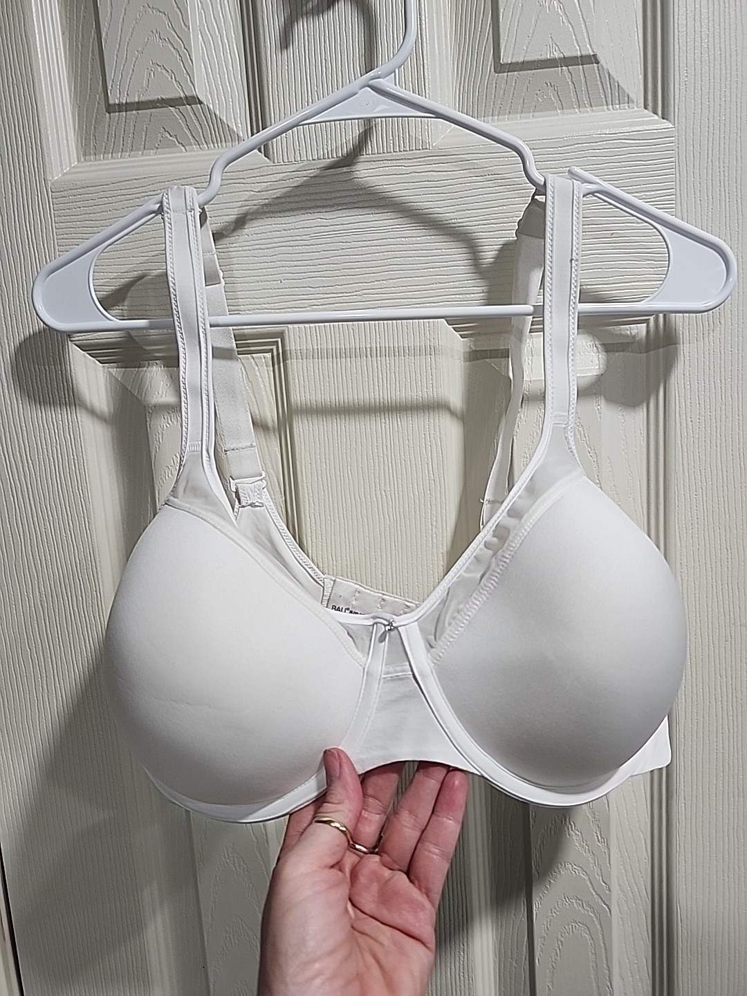 Bali Bra 38DD Ivory Padded Underwire Adjustable Clasp Back