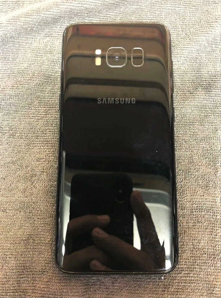 Samsung Galaxy S8 PLUS 64GB Black Unlocked - ON SALE ~ - Image 2 of 2
