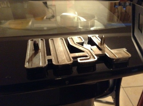 60'S JEEP WAGONEER / GLADIATOR J200 FENDER EMBLEM CHROME NICE - Picture 11 of 12