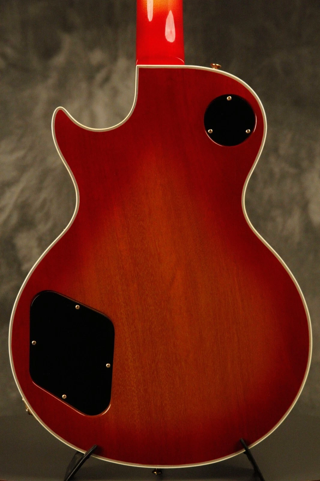 Picture 16 of 24