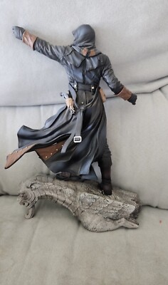 Buy Assassin's Creed Unity Figurine - Arno online | eBay