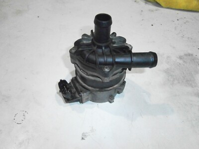 2020-2024 GM Engine Coolant Auxiliary Pump Escalade Silverado Sierra Tahoe OEM
