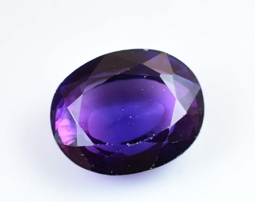 Tanzanite Naturelle 5.35 Carats - Violet/Bleu - Ovale 12x8 Mm - Certifiée GDL - Non Traitée