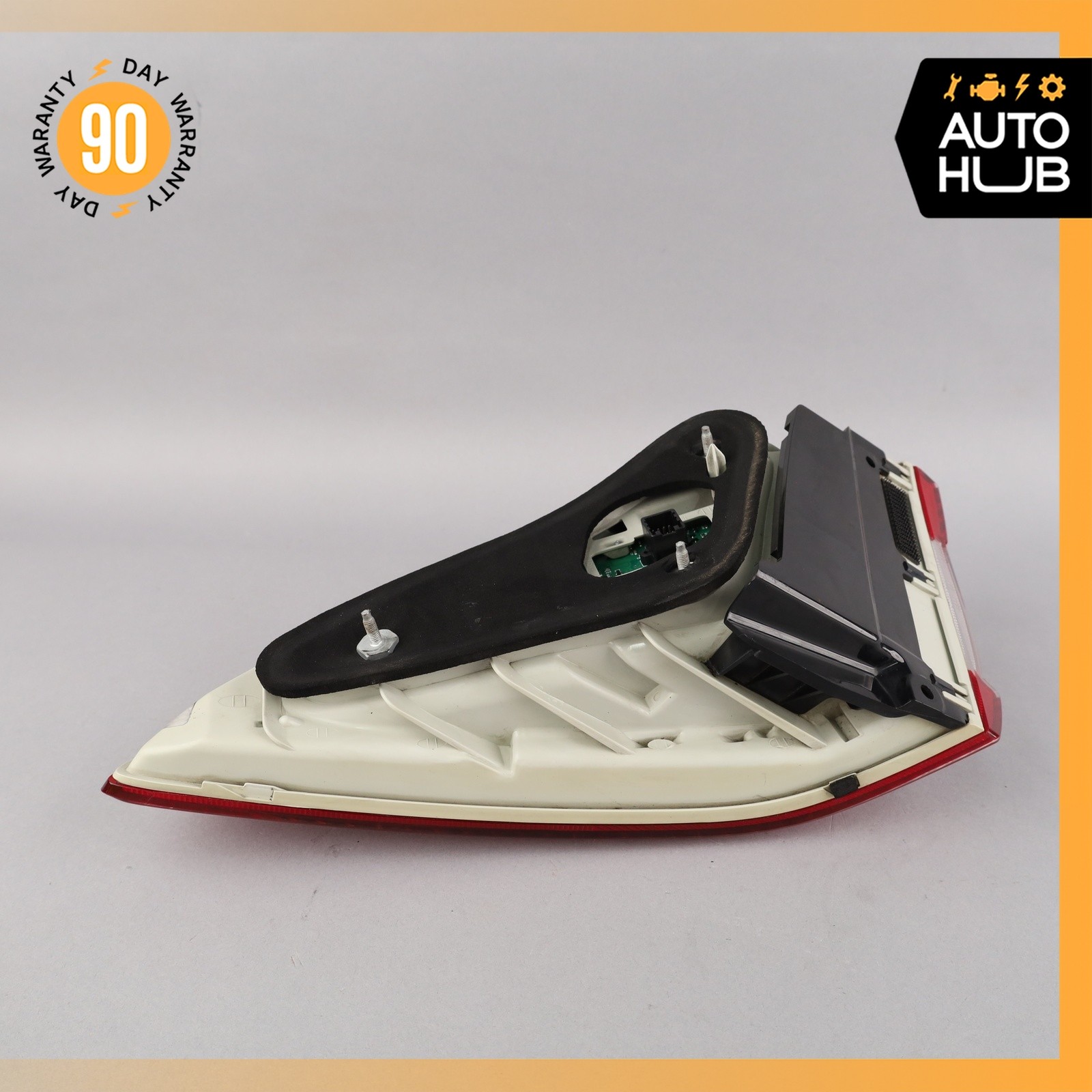 10-19 Maserati GranTurismo M145 Left Driver Side Outer Tail Light Lamp OEM 58k