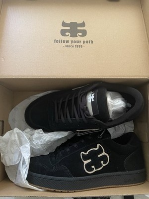 Ipath 1985 vintage Black Low-Top Skateboarding Shoes Men's US 10 Medium (D, M)