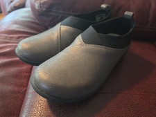 Clarks Cloudsteppers Sillian Greer Shoes Womens Sz 6M Pewter Metallic Loafers