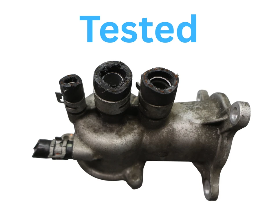 Корпус термостата охлаждающей жидкости двигателя 07–17 Lexus LS460 LS460L 1632338030 оригинальный - Изображение 3 из 4