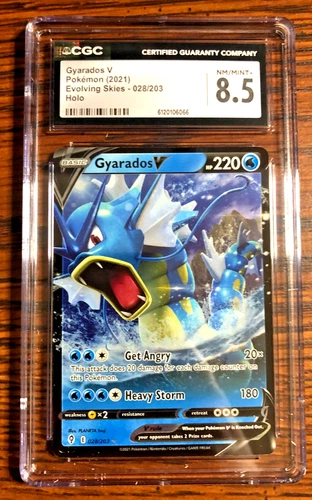 Gyarados V Ultra Rare #028|CGC NM/MINT+ 8.5|2021 SWSH Evolving Skies|Pokemon TCG