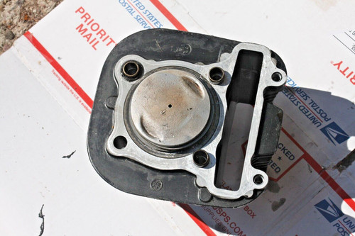 1982 YAMAHA XT 200 OEM CYLINDER BARREL  W/PISON USED ! VIN# 15A-100975
