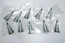 10 Students' Signature Directional Alignment Pennant Banner 009 Golf Ball Marker