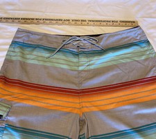 O Neill Hyperfreak Boardshort Mens Waist 38 Stripes Gray Blue Beach Outdoor Surf