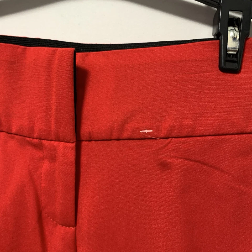 Pantalones para mujer XOXO rojo vibrante frente plano talla 4 nuevos sin etiquetas. Foto 4 de 4