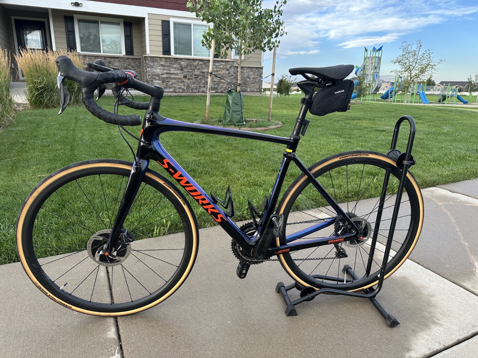 2018 S-Works Roubaix Dura-Ace Di2 Roval Carbon Wheels: 56cm W/ Upgrades