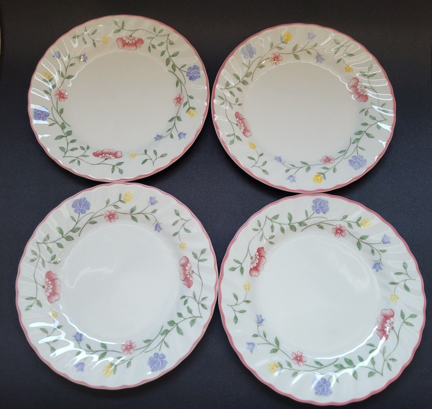 Bread Plates Johnson Brothers - Summer Chintz Set of 4 Made in England vintage