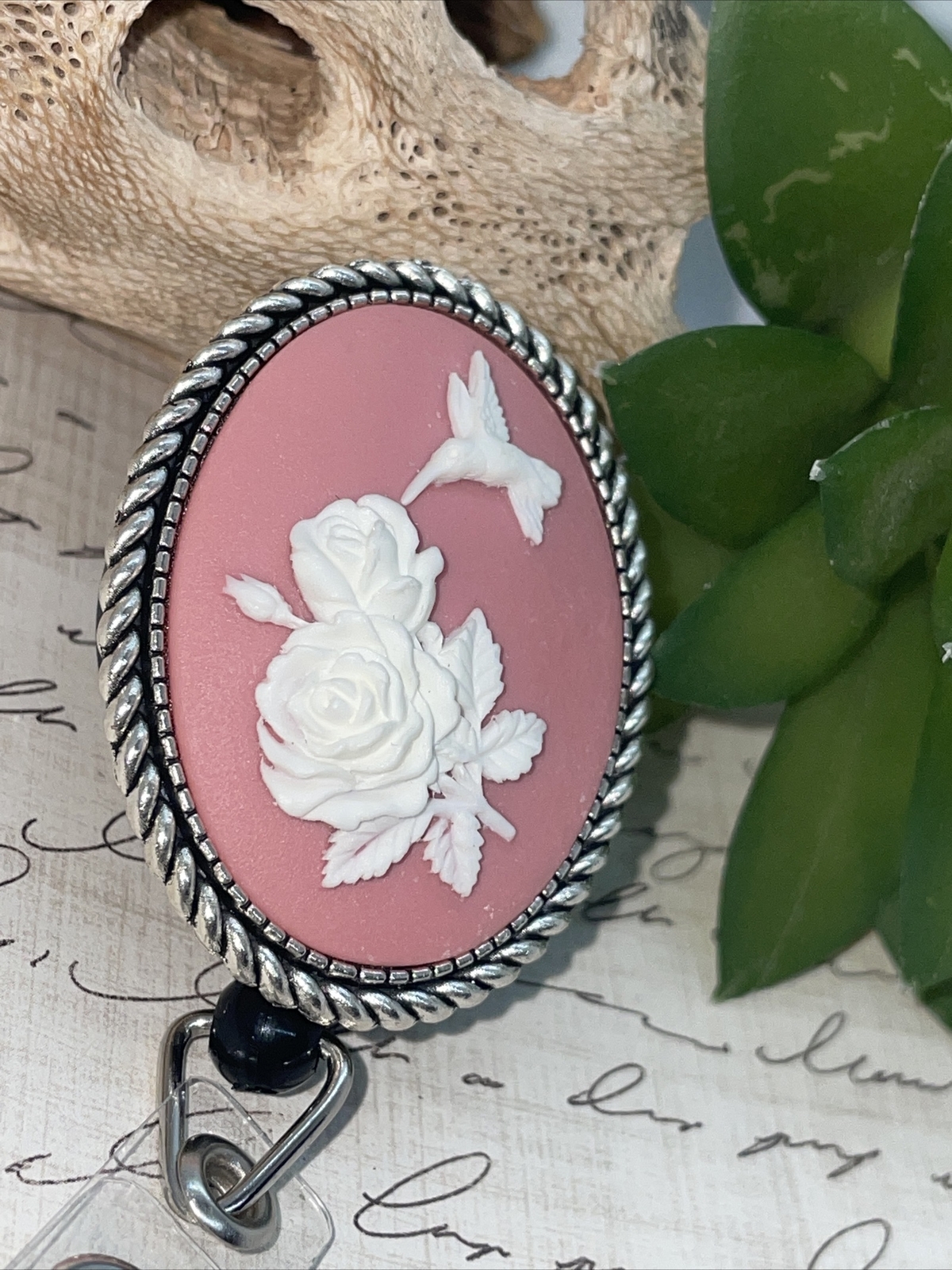 Hummingbird PINK Cameo Retractable Reel ID Card Badge Holder Key Chain Rose image 4