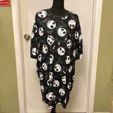 NWT JACK SKELLINGTON THE NIGHTMARE BEFORE CHRISTMAS SLEEP SHIRT NIGHTGOWN