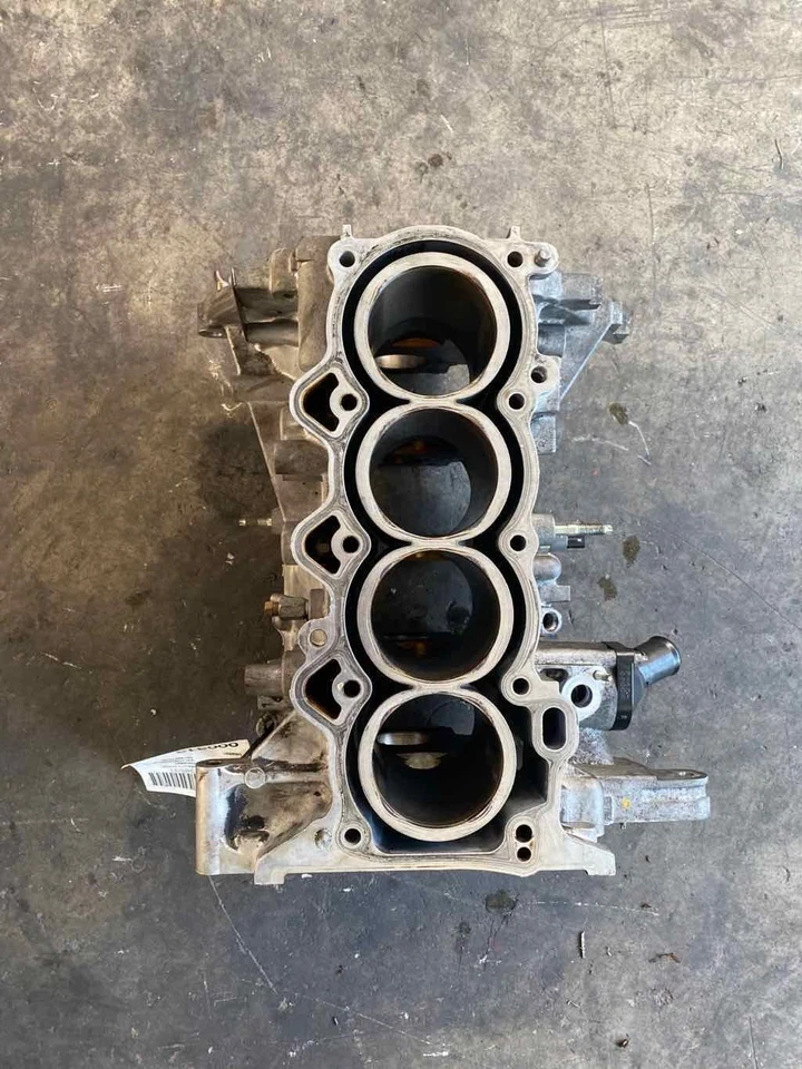 2006 - 2019 TOYOTA YARIS 1.5L 4 cilindros bloco de cilindros do motor 265K milhas fabricante de equipamento original - Imagem 4 de 4