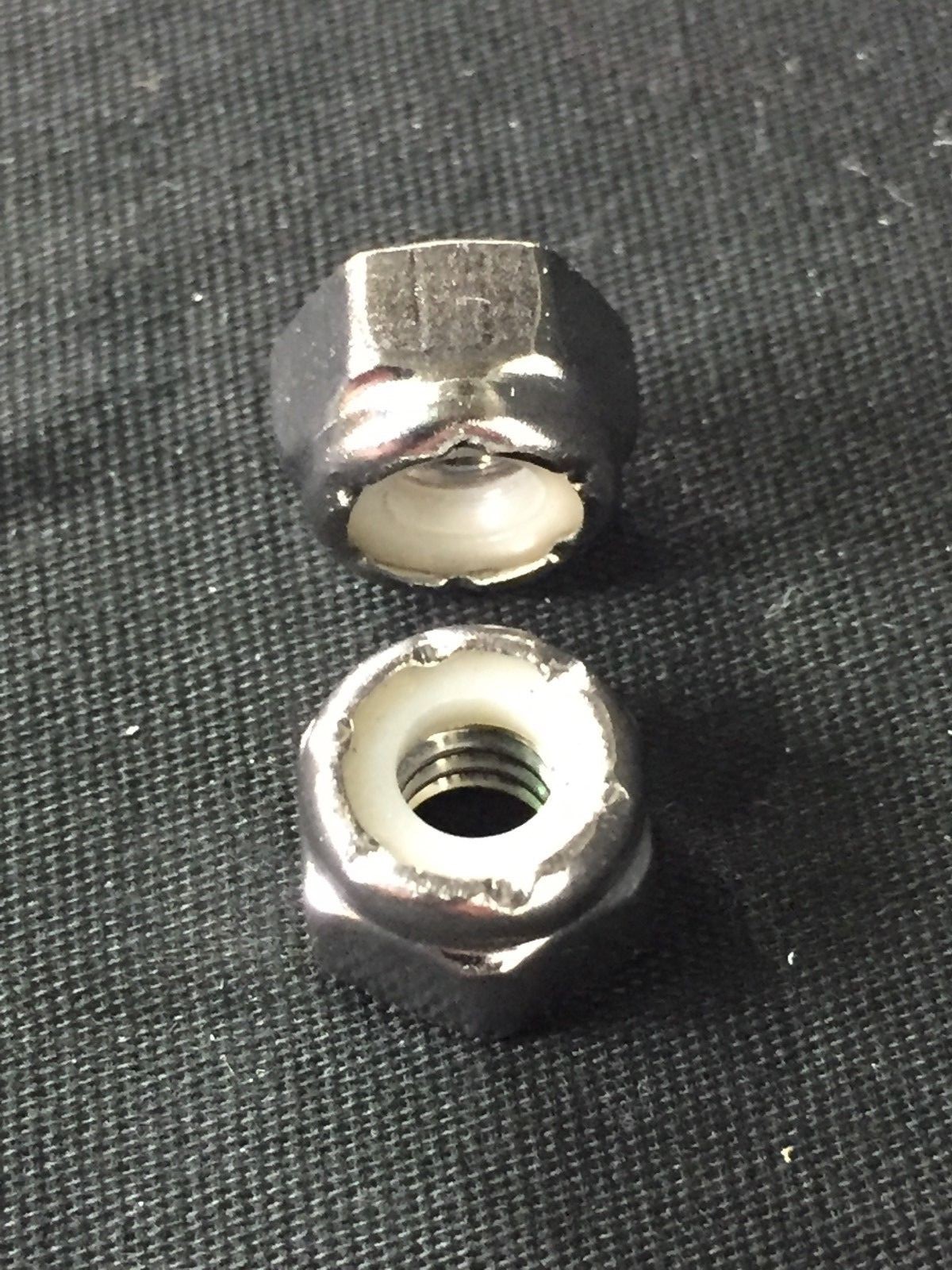 100 Nylon Insert Lock Nuts 10-24 AlloChrome 18-8 Qty 100 Each