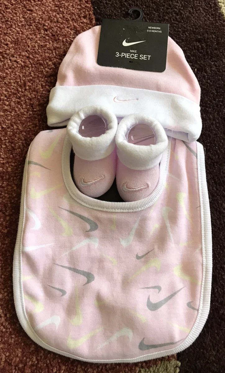 baby girl nike hat