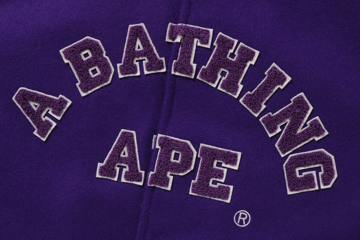 A BATHING APE Men's GIANT APE HEAD VARSITY JACKET 1I80141013