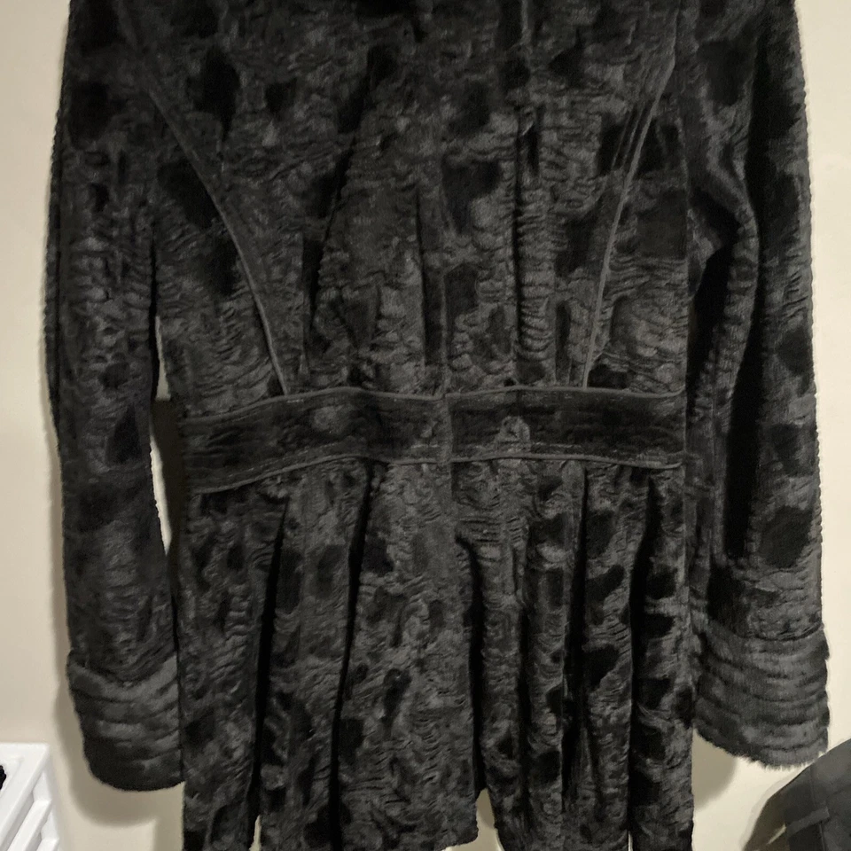 LAUNDRY By Shelli Segal Black Faux Fur Fit & Flare Hooded Coat Sz Med - Image 4 of 4