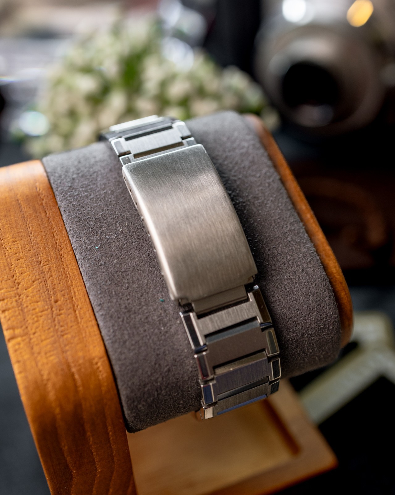 Vintage Seiko Advan Automatic - 6106-7570 - Teal Gradient Dial - Faceted Crystal image 6