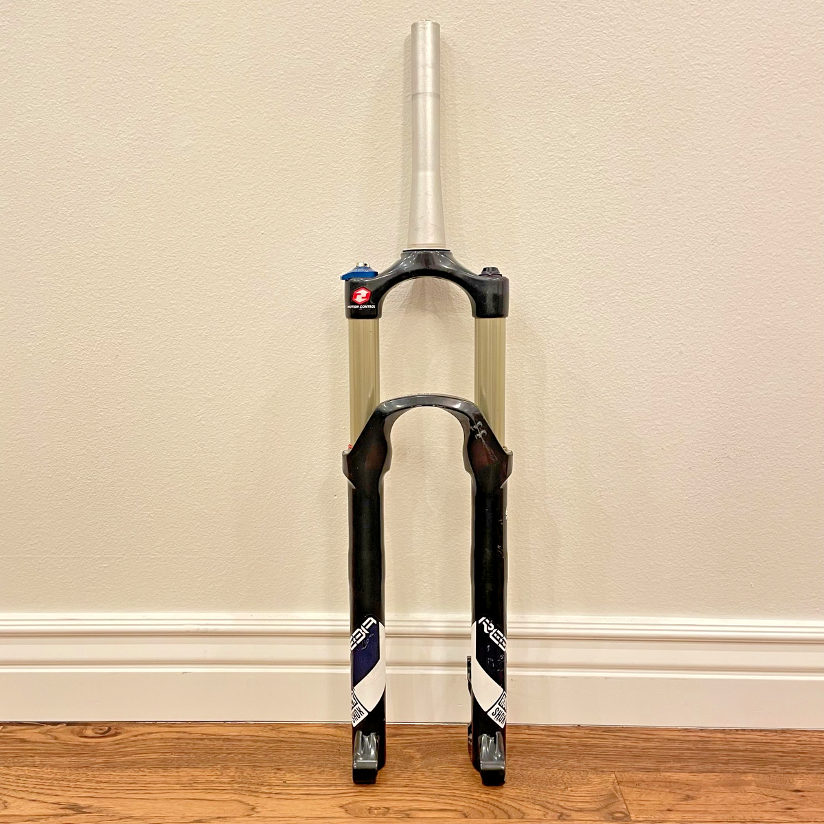 RockShox Reba RLT Dual Air 120mm 29” Fork 20x110 Thru Axle Maxle 1