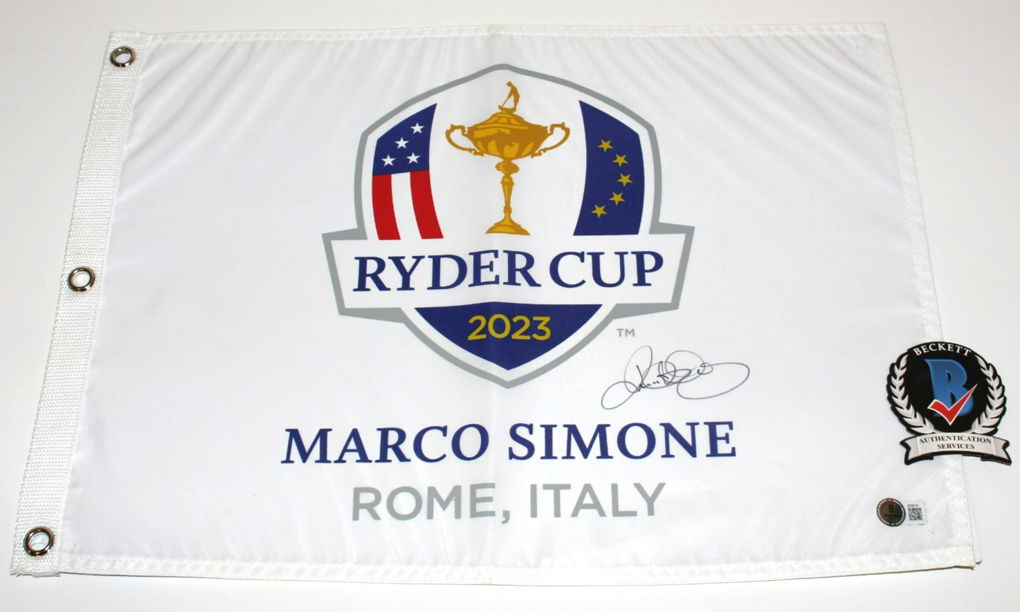 Rory McIlroy Autographed Signed 2023 RYDER CUP EUROPE FLAG MARCO SIMONE BECKETT COA MASTERS 