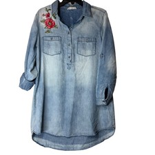 En Creme Denim Shirt Dress Floral Embroidered Roll Tab Sleeves Light Wash Tunic