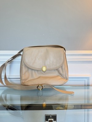 Vintage Italian Mark Cross Heritage Cream Leather Crossbody Bag Gold Clasp