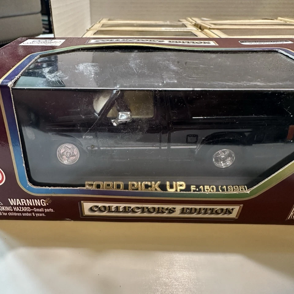 Lledo Chevron Commemorative Model Made in England Diecast Trucks Cars Lot of 16 - Image 2 of 4