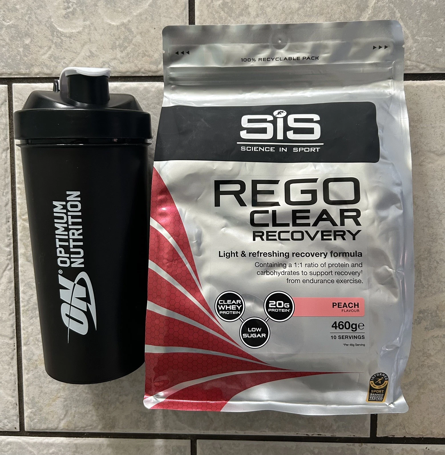 SIS Clear Recovery Drink Peach Flavour . 460G & Optimum Gainer Shaker 1000ml
Opens in a new window o