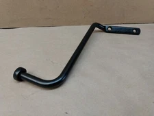 95-05 Chevy Astro GMC Safari Upper Sliding Door Arm Roller Bracket