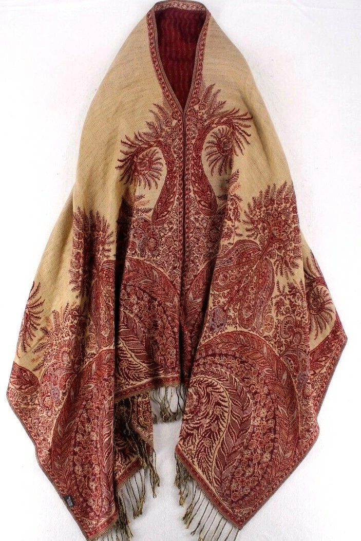 Cape shawl style sale