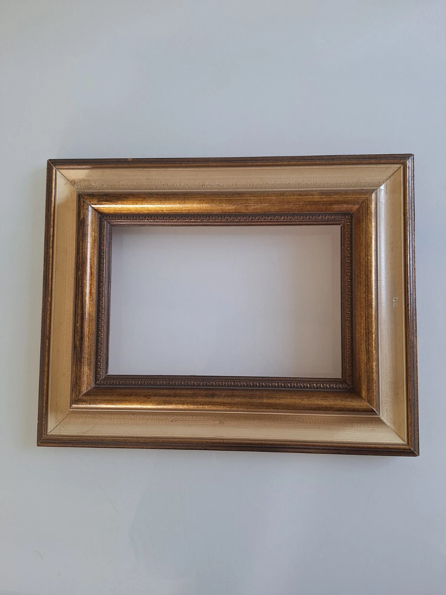 Lot De 2 Cadres Photo En Bois Doré - 54x46 Cm - Occasion