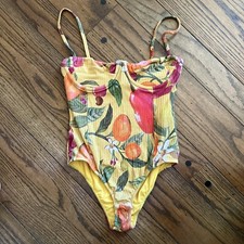 Farm Rio Fruity Underwire Ribbed Sleeve Dragonfruit Bodysuit Size XS Yellow