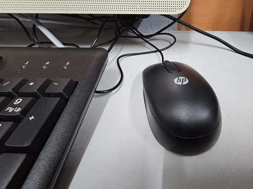 HP Pavilion AIO 24-e085na AMD A9-9400@2.4Ghz 8GB RAM 240GB SSD Win10 bundle - Picture 6 of 15