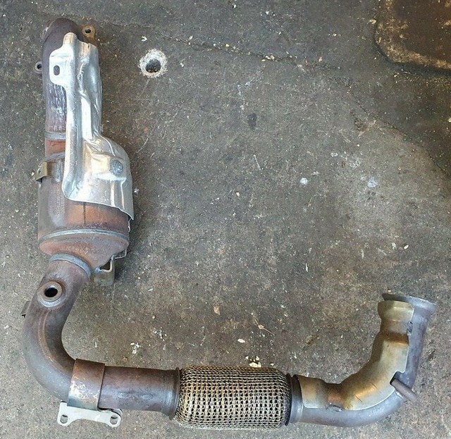 Ford Fiesta 1.0 EcoBoost Catalytic Converter 2018 GN115E211FC for sale