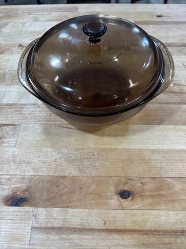 Vintage Pyrex 2L Glass Bowl w/Lid-Light Brown-#024 & 624C B