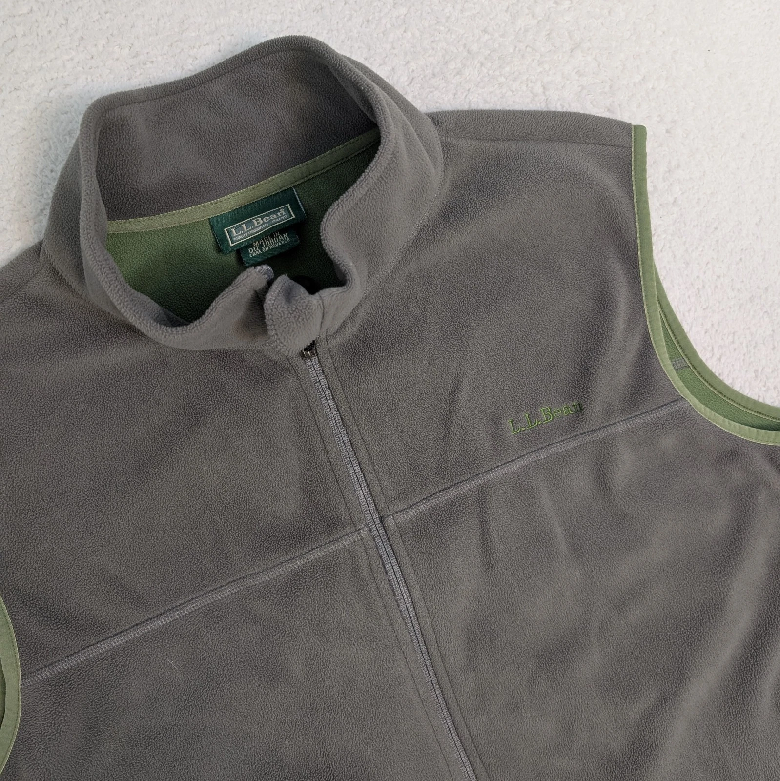 L.L. Bean Mens L Fleece Vest Gray Inner Pockets Mock Neck Full Zip