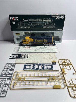 HO Kato 37-6327 Santa Fe EMD SD40 Powered Diesel Locomotive #5003 TESTED