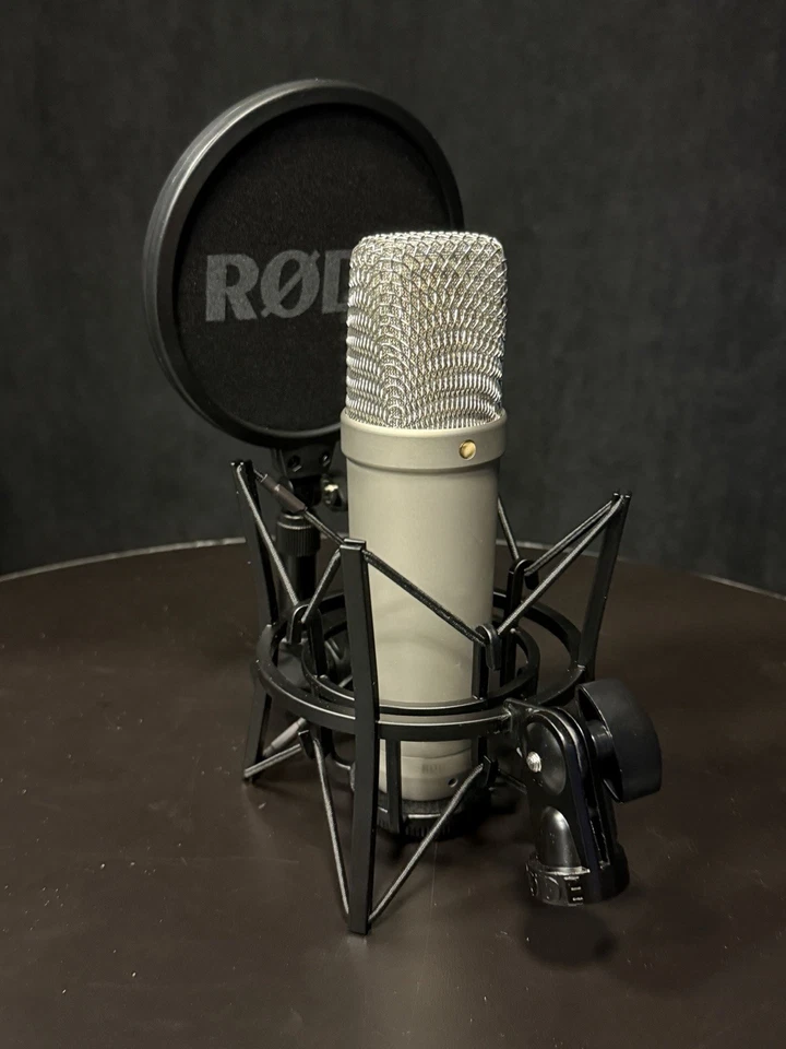 RODE NT1-A | Cardioid Condenser Microphone - Image 2 of 4