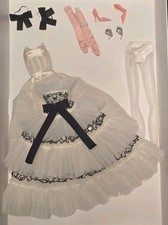 Fashion & Accessories Barbie Fashion Model Silkstone Doll #4 2025 JBH66