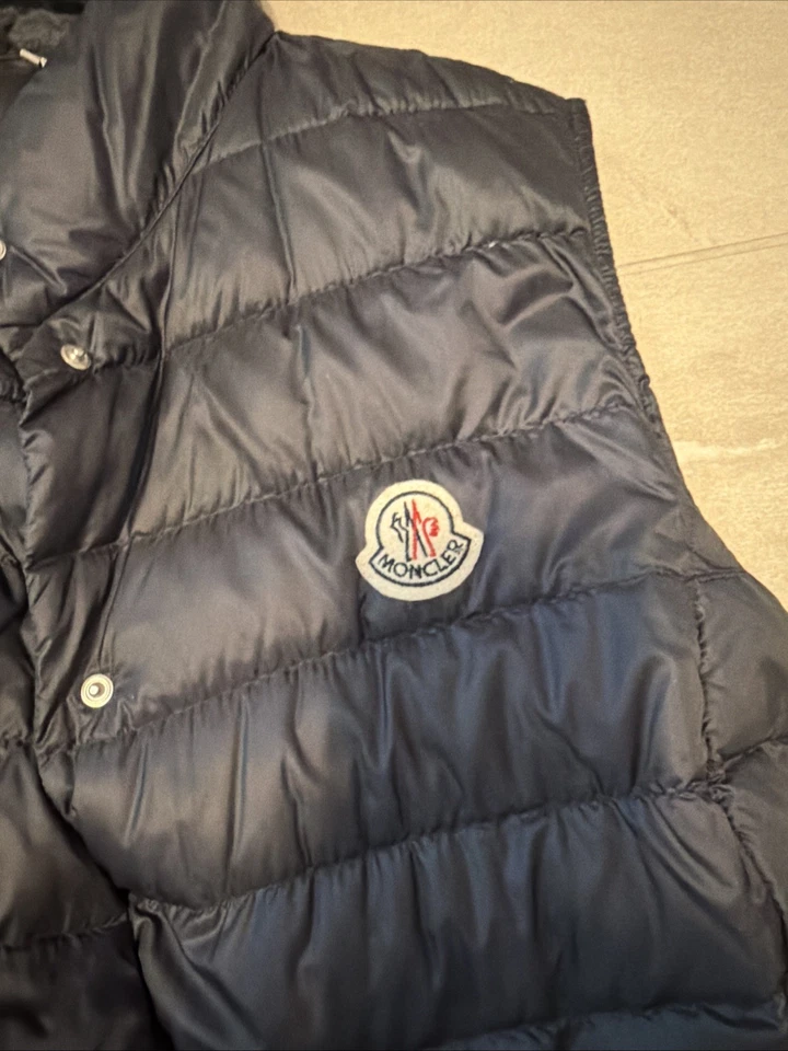 Authentic Women's Moncler Longue Saison Puffer Quilted Vest  Jacket Size 2 Med - Image 4 of 4
